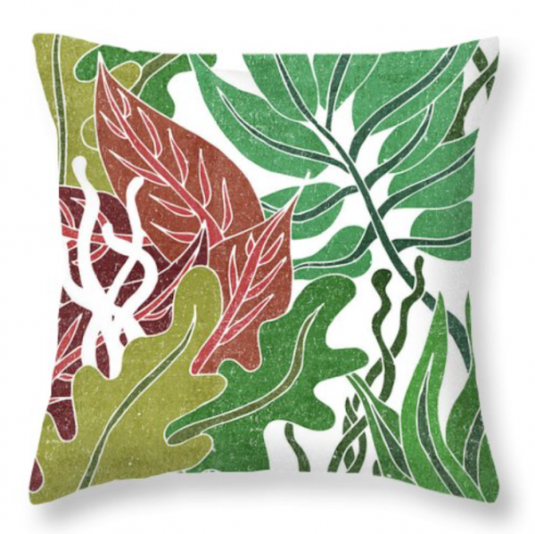 Bantal Berbentuk Eksotis dengan Warna Terang